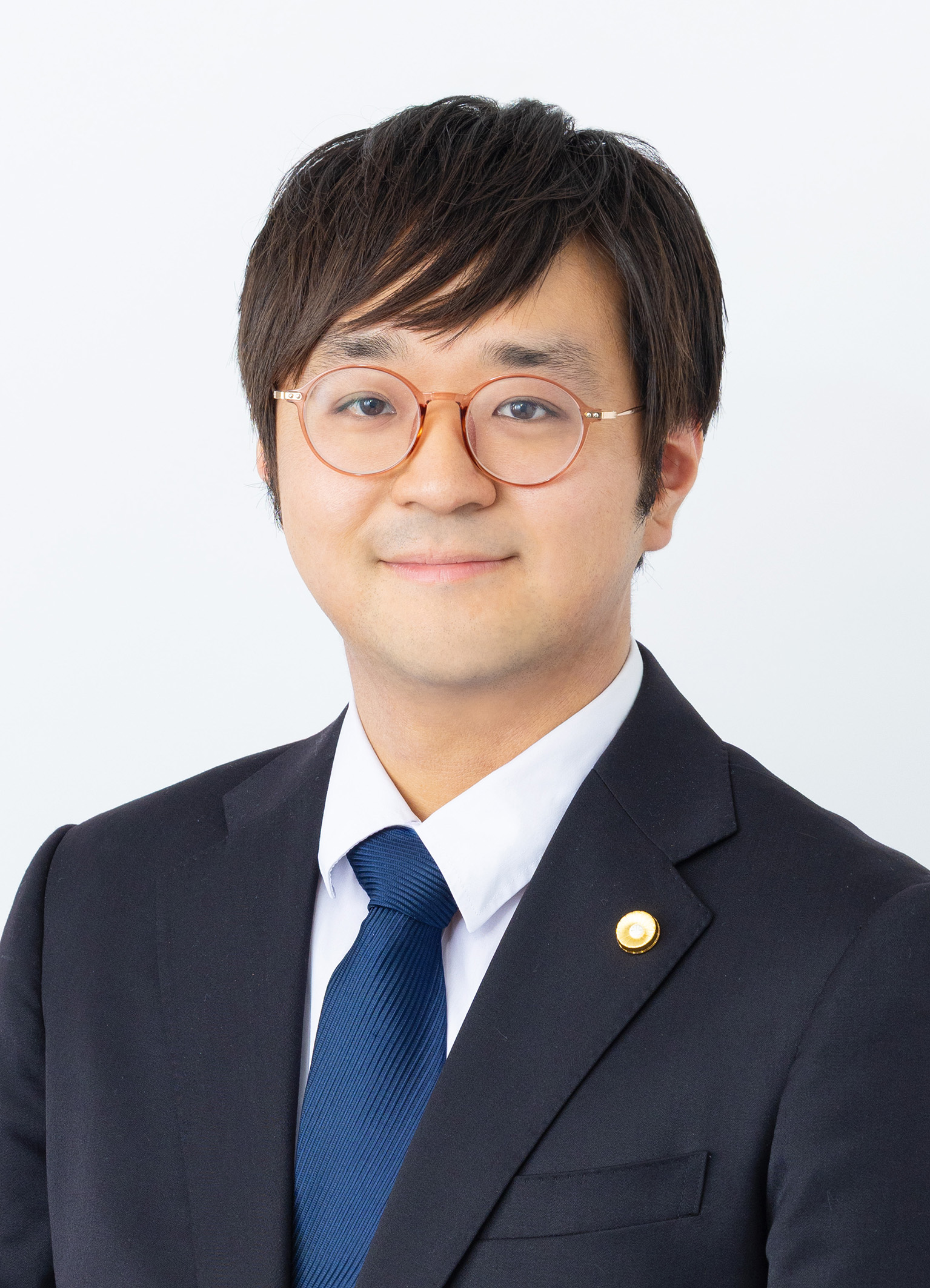 弁護士川西輝枝プロフィール写真